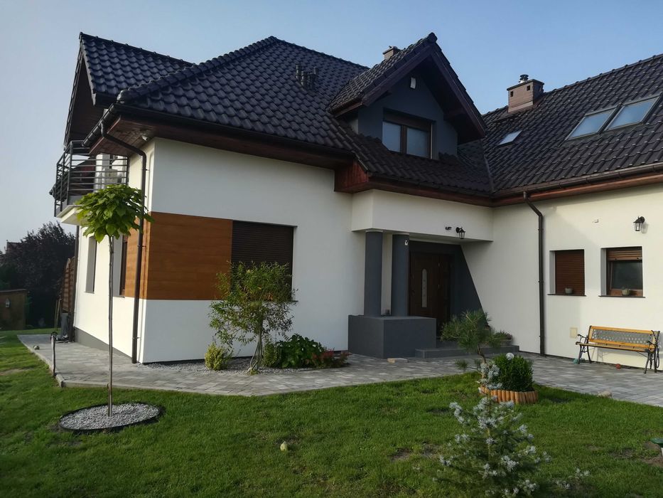 Elewacje domów jednorodzinnych, remonty i wykończenia