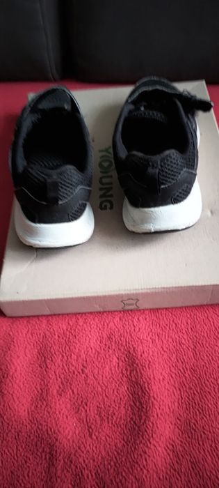 Adidasy dla chłopca r.33 (wkładka 20cm)