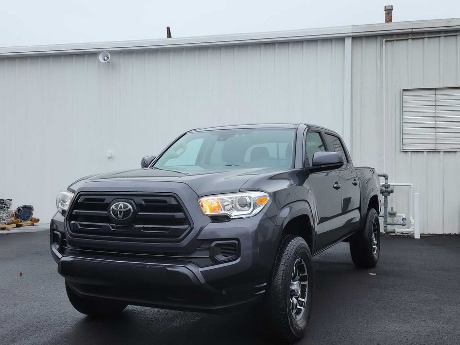 Toyota Tacoma SR V6      2019