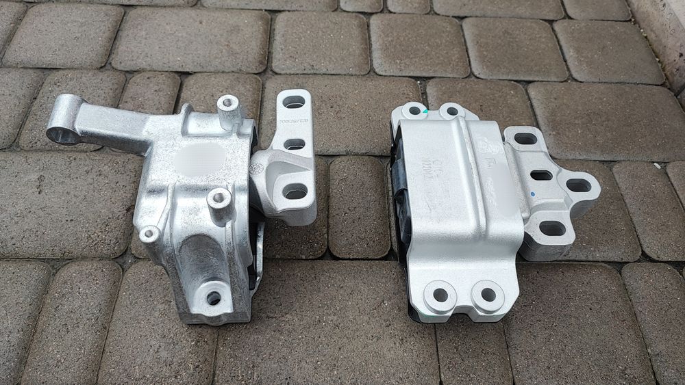 Подушка двигателя АКПП кронштейн опора двигуна VW Tiguan 2009 2011 201