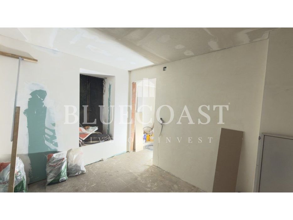 Apartamento T1 totalmente remodelado - Quebedo