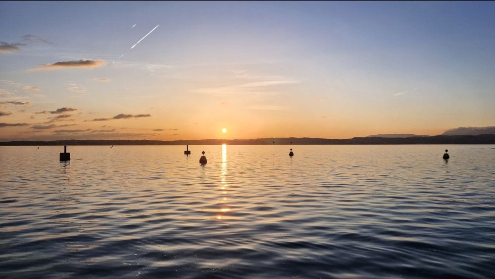 Samsung Galaxy S22 (LER DESCRIÇÃO)