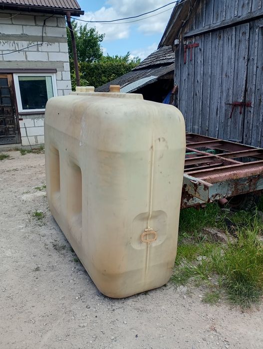 Zbiornik plastikowy 2000 l