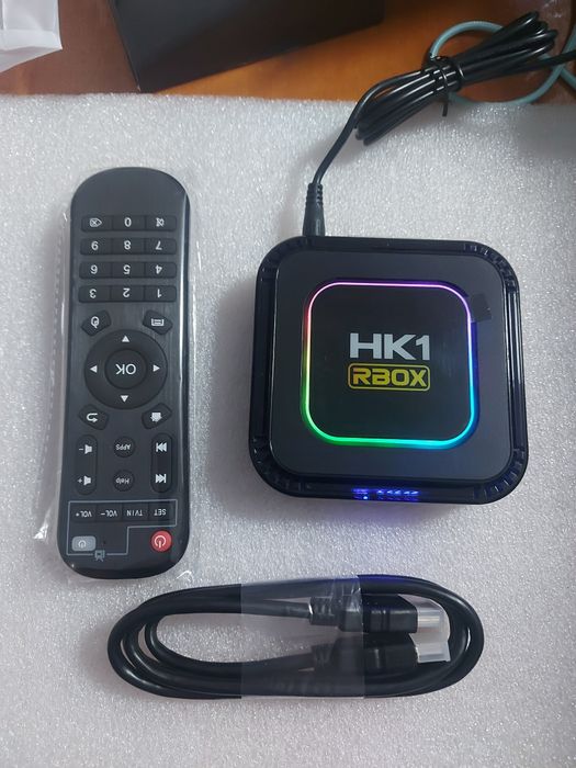 Hk1  RBOX  .idealne jako  smart