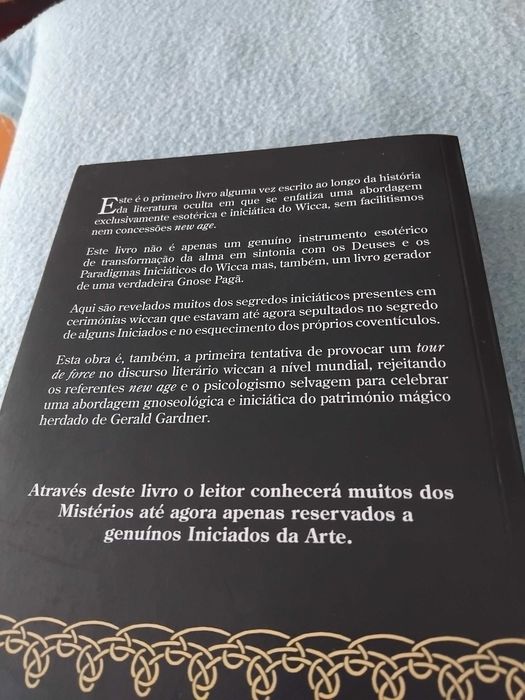 Livro Ritos e Mistérios Secretos WICCA