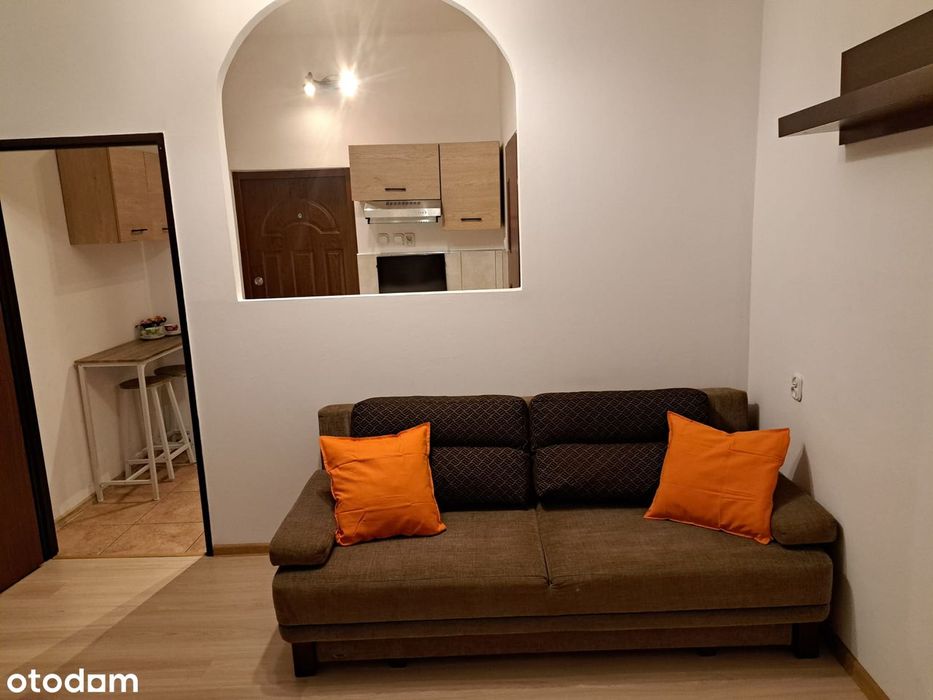 Mieszkanie w bloku 2 piętro kawalerka 20m2 pokój kuchnia łazienka