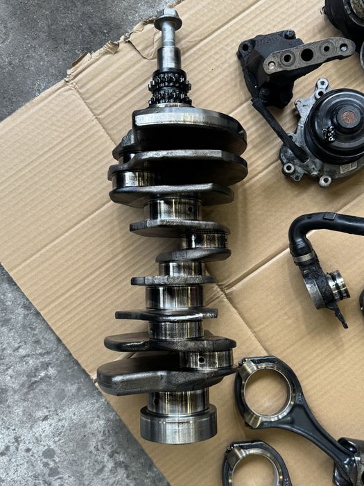 Двигун OM642.826 по запчастинах