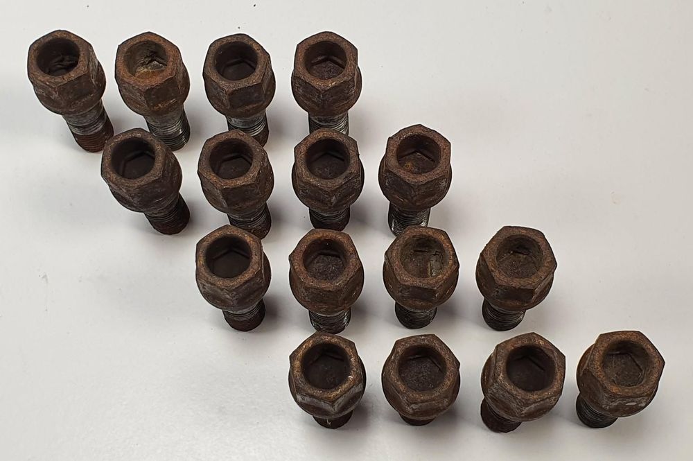 ŚRUBY KOŁA SZPILKI FELG PARTNER BERLINGO I 16SZT