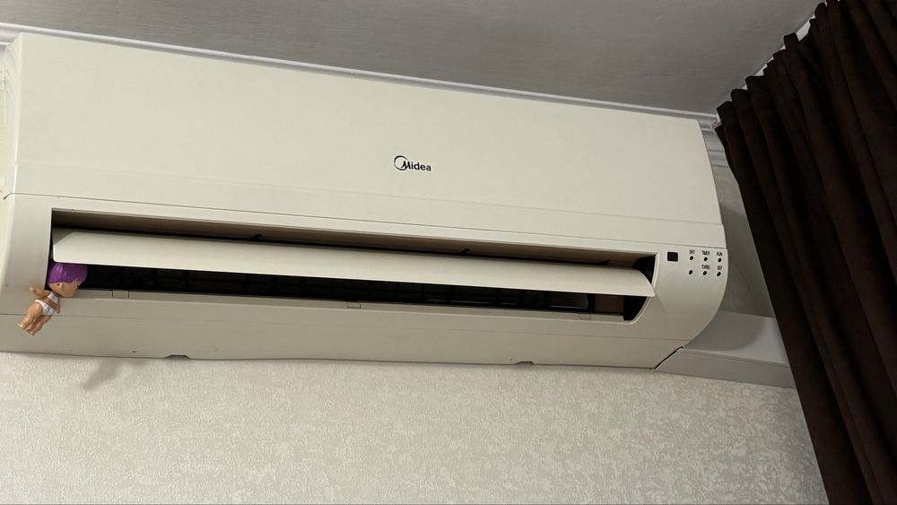 Кондиціонер midea