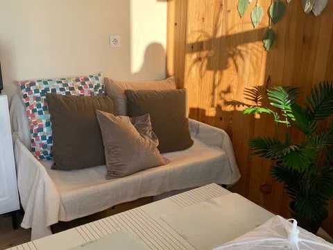 quarto de casal com varanda