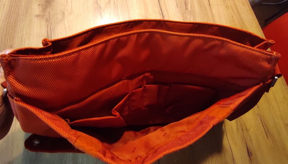 NAVA torba na ramię A4 komputer plus pomarańczowa