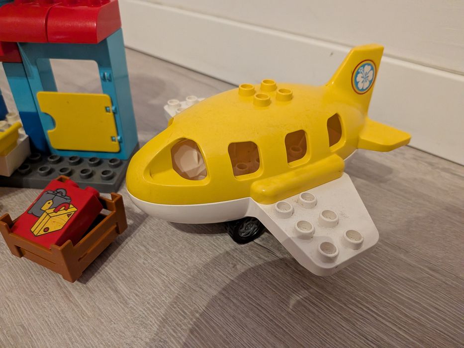 LEGO Duplo lotnisko samolot