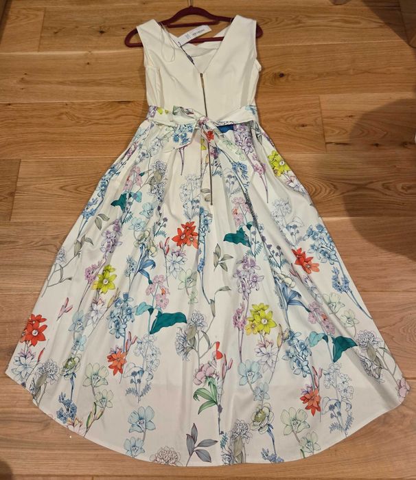 Przepiękna sukienka Closet 38/40