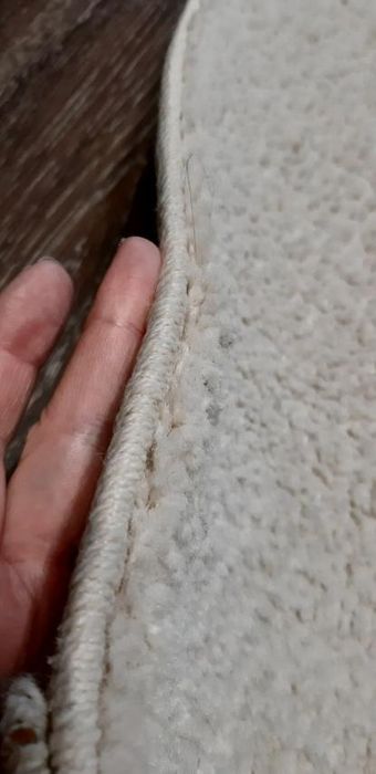 Продам ковёр небольшой