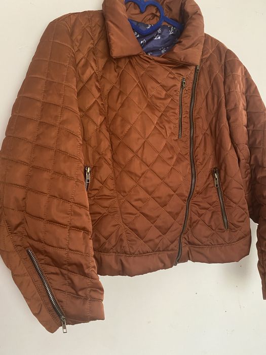 Куртка осінь весна