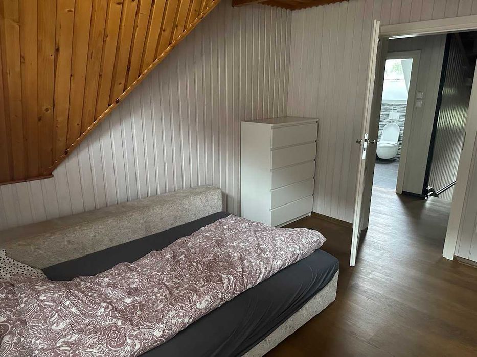 Willa Borki nad Zalewem Sulejowskim koło portu