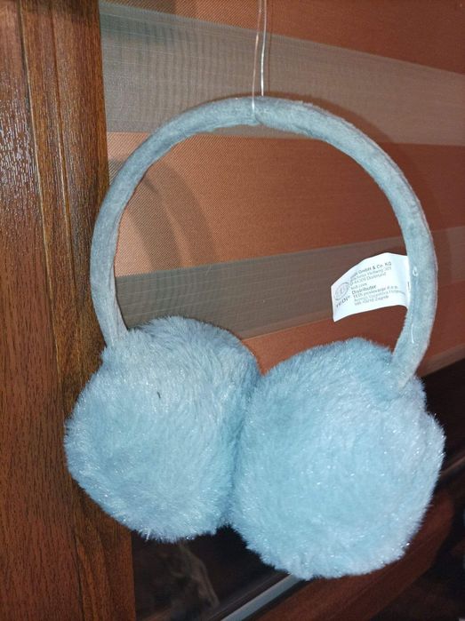 Nauszniki w kolorze szarym