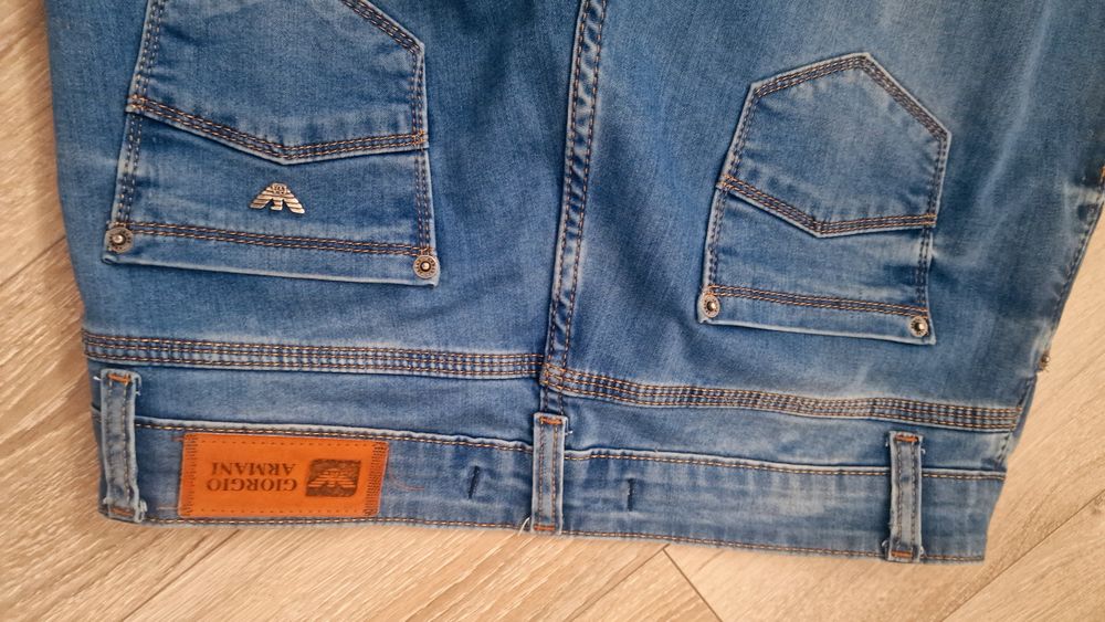 Armani Jeans damskie 30