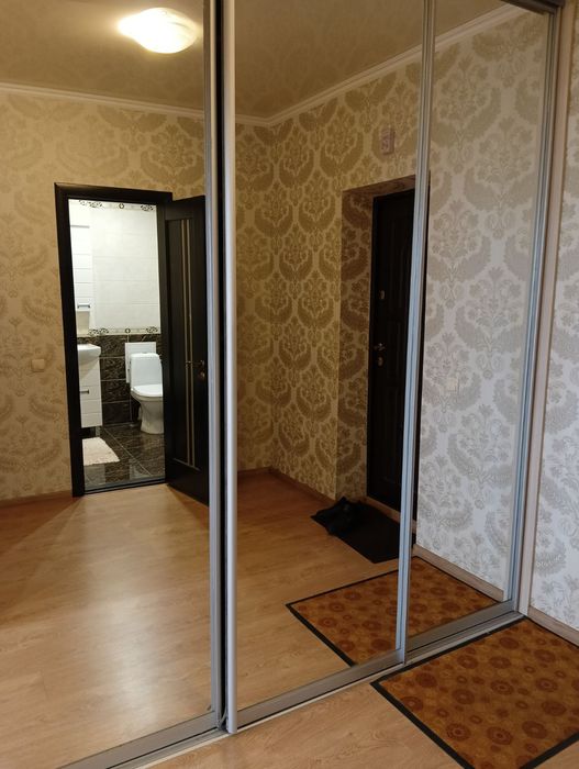 Оренда однокімнатної великої квартири в новобудові. ЖК премьер холл