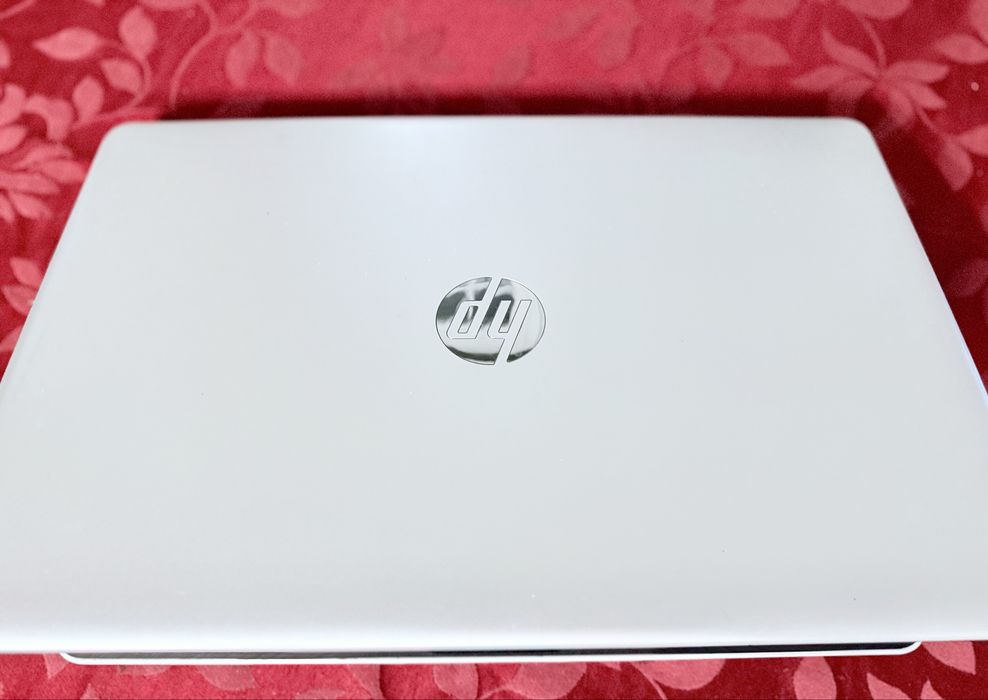 Portatil HP 15-BS0XX com Radeon