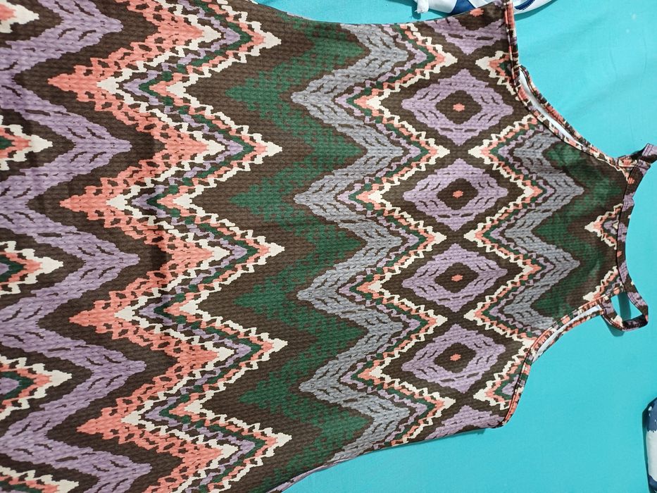 Vestidos novos tamanho S.