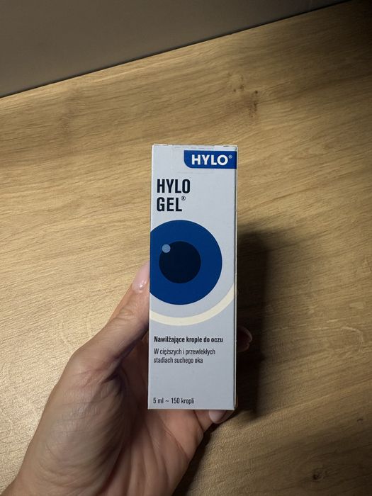 Krople hylo gel