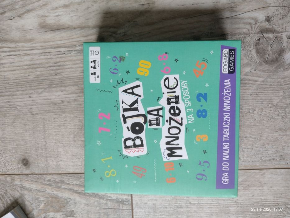 Książki i gry planszowe do edukacji