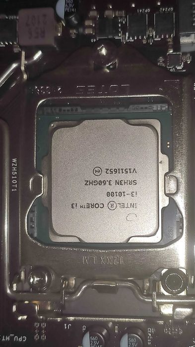 Procesor Intel I3 10100 integra