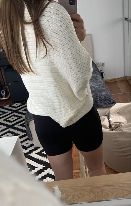 Вязана біла кофта светр S