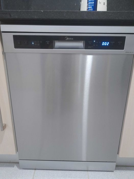 Máquina Lavar loiça da Midea