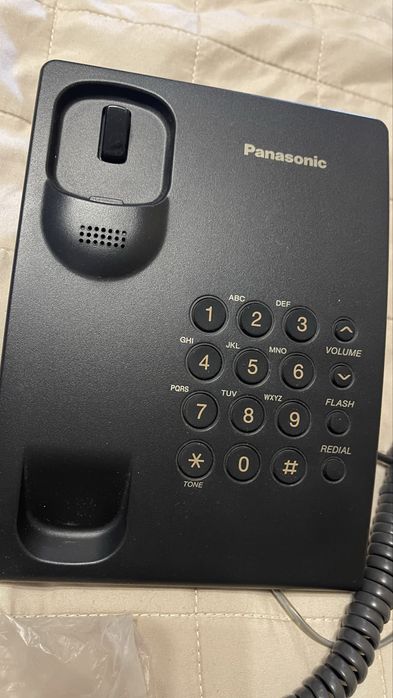 Телефон  стационарного  Panasonic в состоянии нового