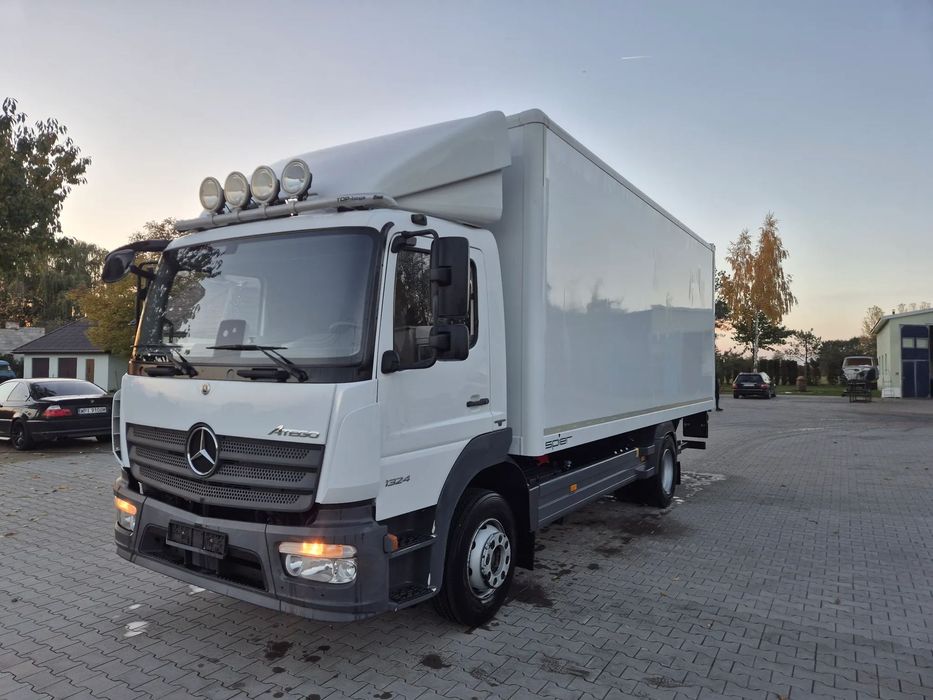 Mercedes-Benz