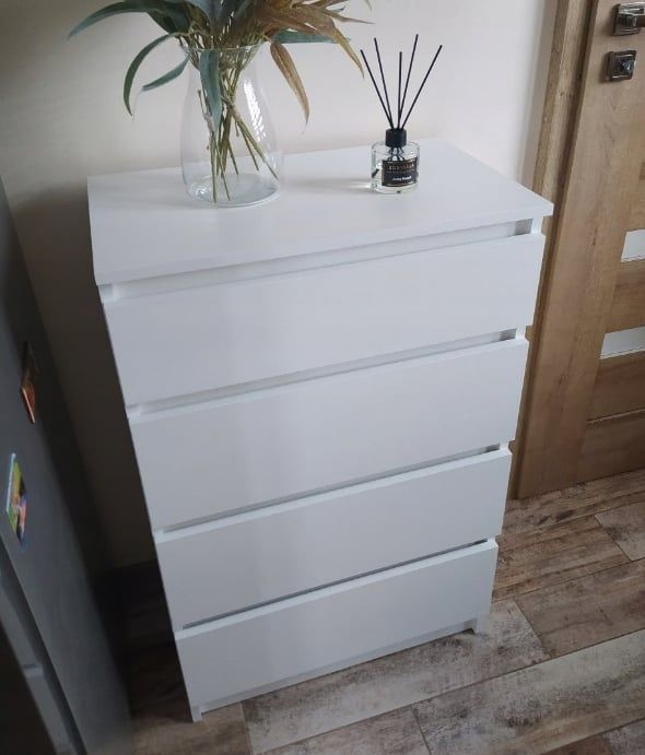 Komoda biała, 4 szuflady, nowa