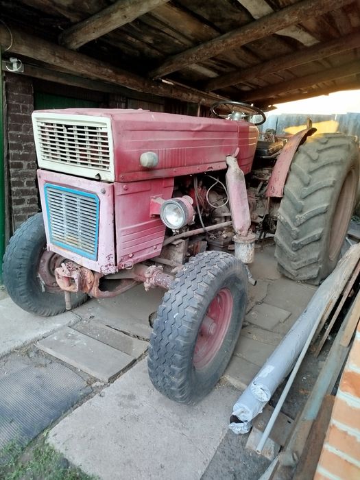 Трактор универсал у-445