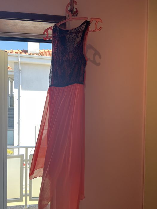 Vende-se vestido de cerimónia salmão