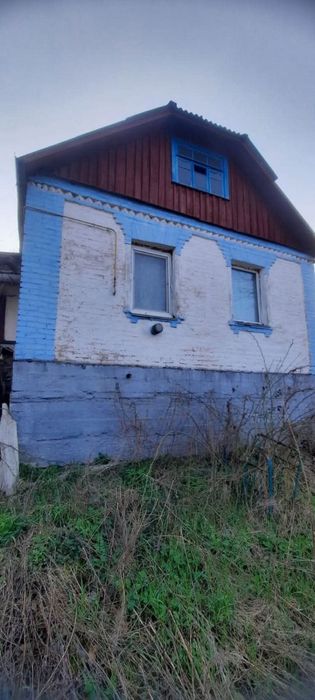 Продаж будинку з автономним опаленням  с.Лишня  36 соток