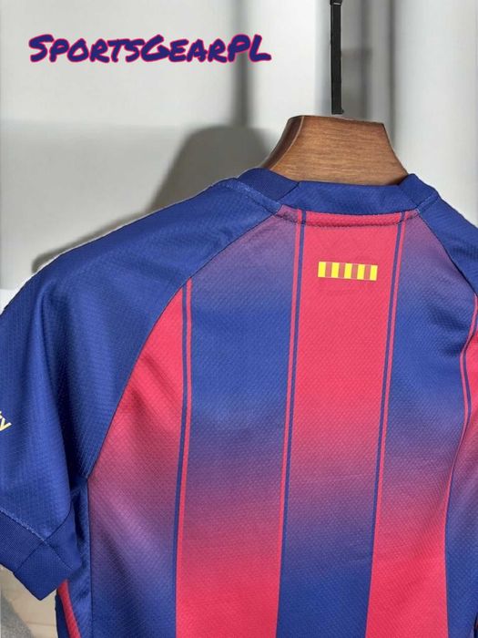 25/26 FC Barcelona Komplet Piłkarski Dom Roz. 125 - 135 cm
