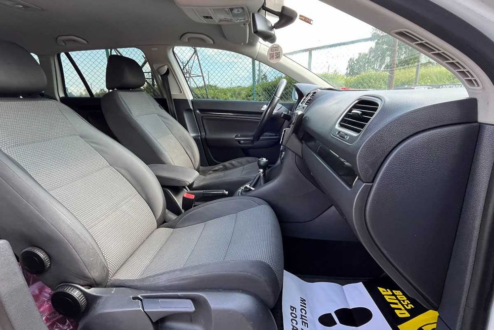 Volkswagen Golf 2011