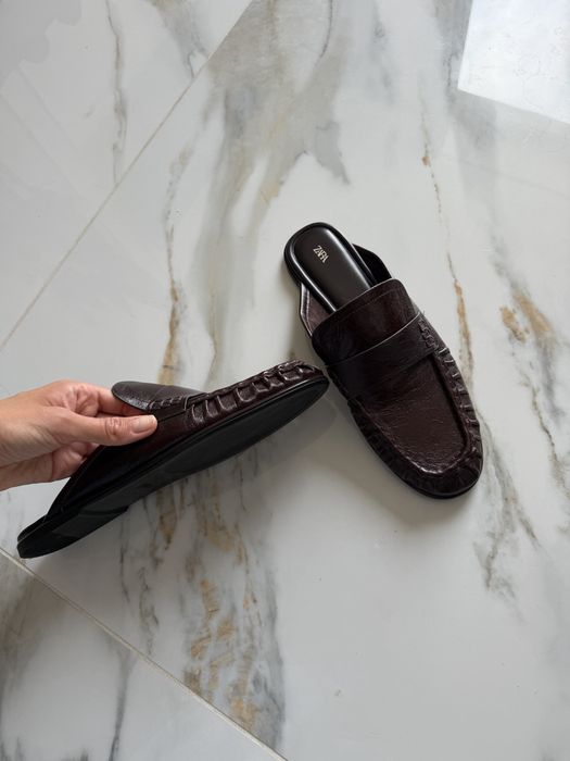 Мюлі від бренду Zara