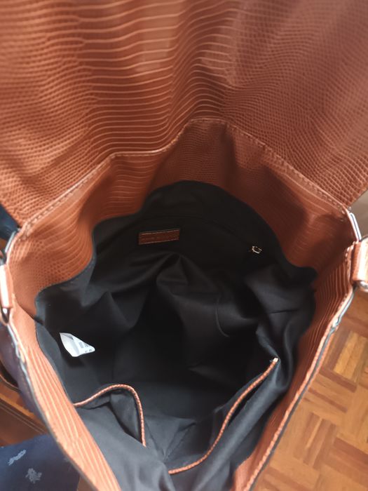 Mochila castanha  - Ana Sousa