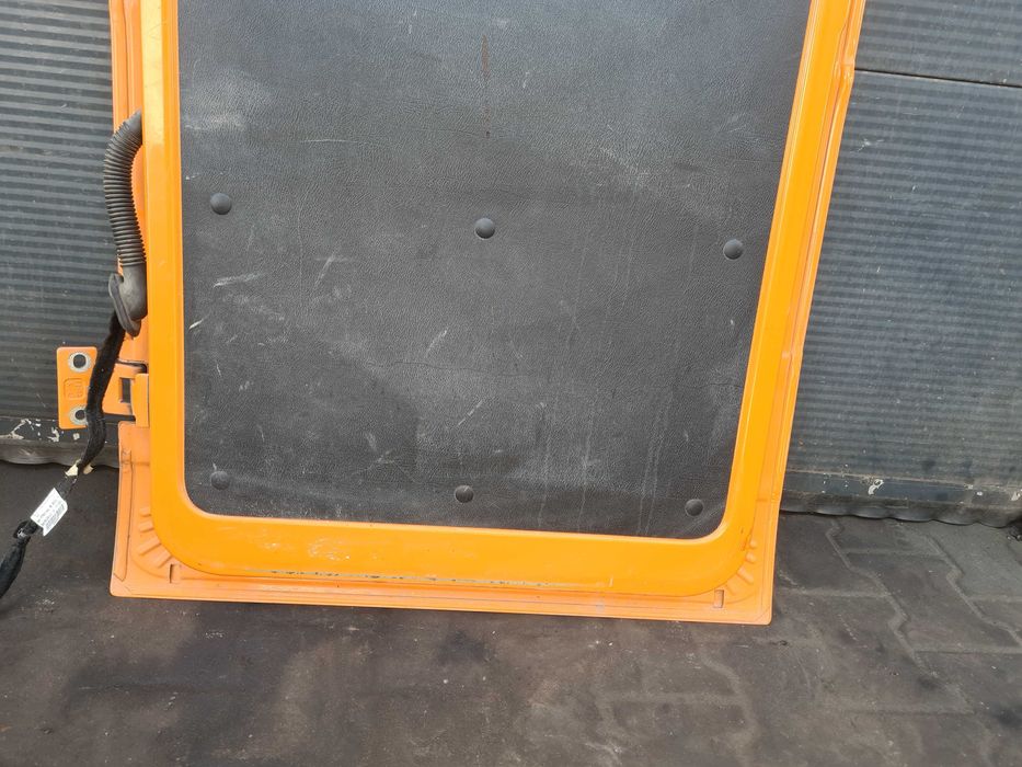 Renault Master III 2.3 doka drzwi tylne prawe