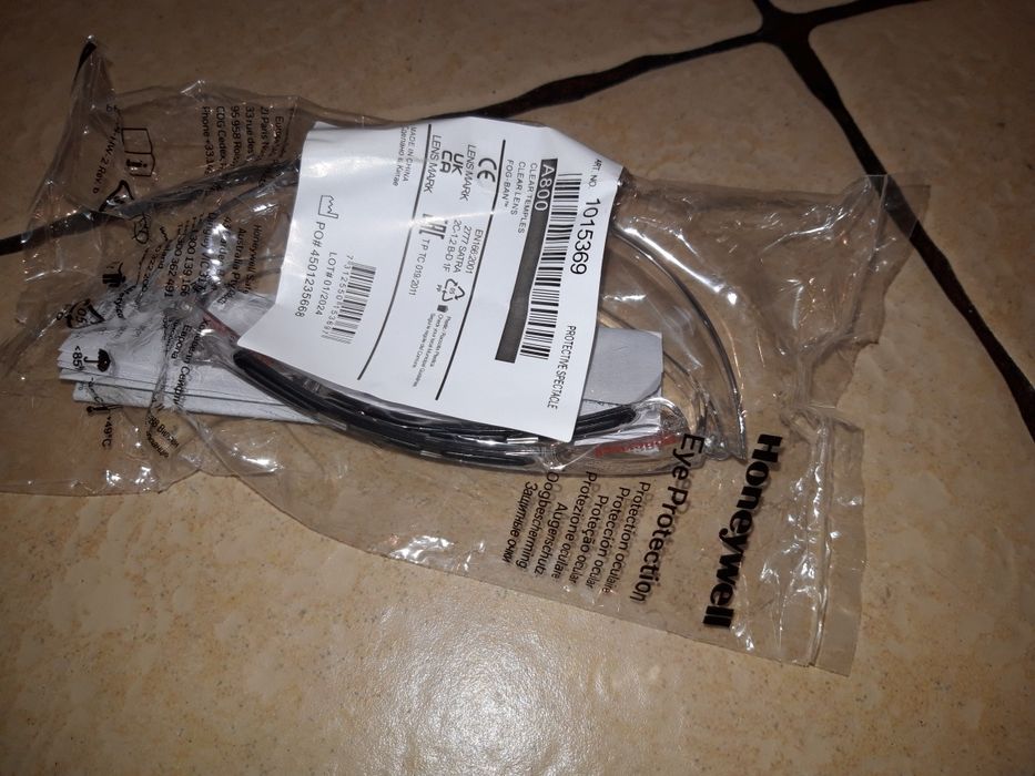 Okulary ochronne firmy Honeywell A800