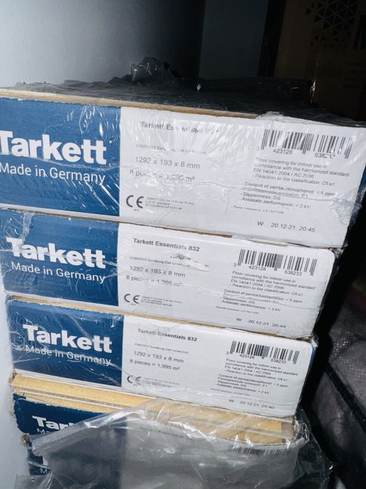 Chão flutuente novo TARKETT