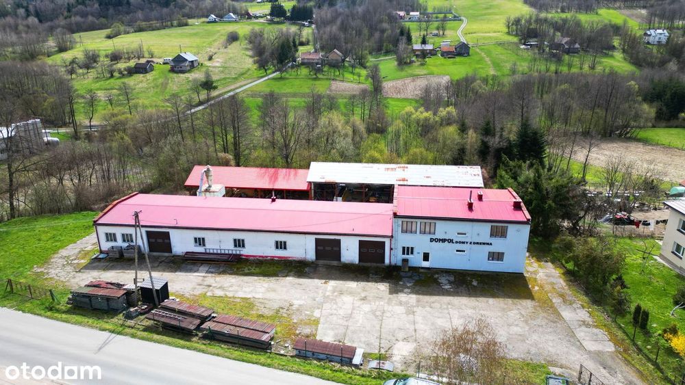 Stolarnia do obróbki wyrobów z drewna, Hala produkcyjna 906m2