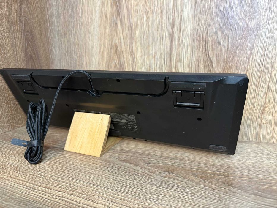 Klawiatura Razer ORNATA V3 Pudełko