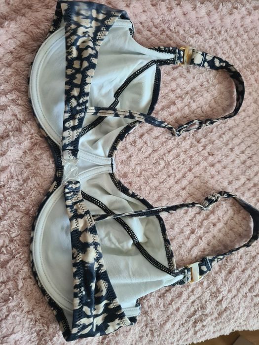 Stanik od kostiumu Corin 85 D