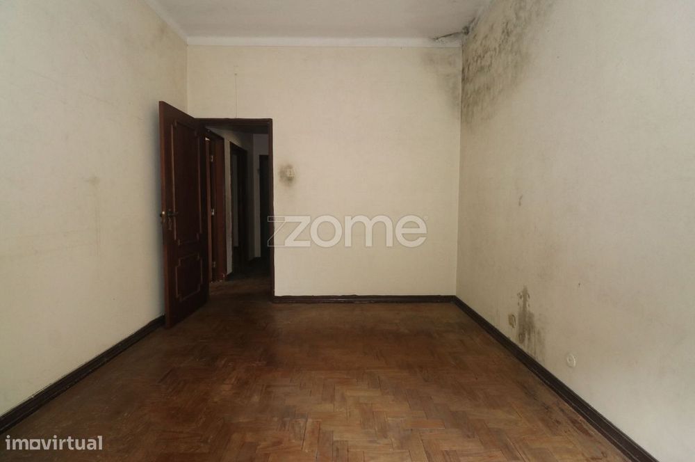 Apartamento em S. Vitor T5+1