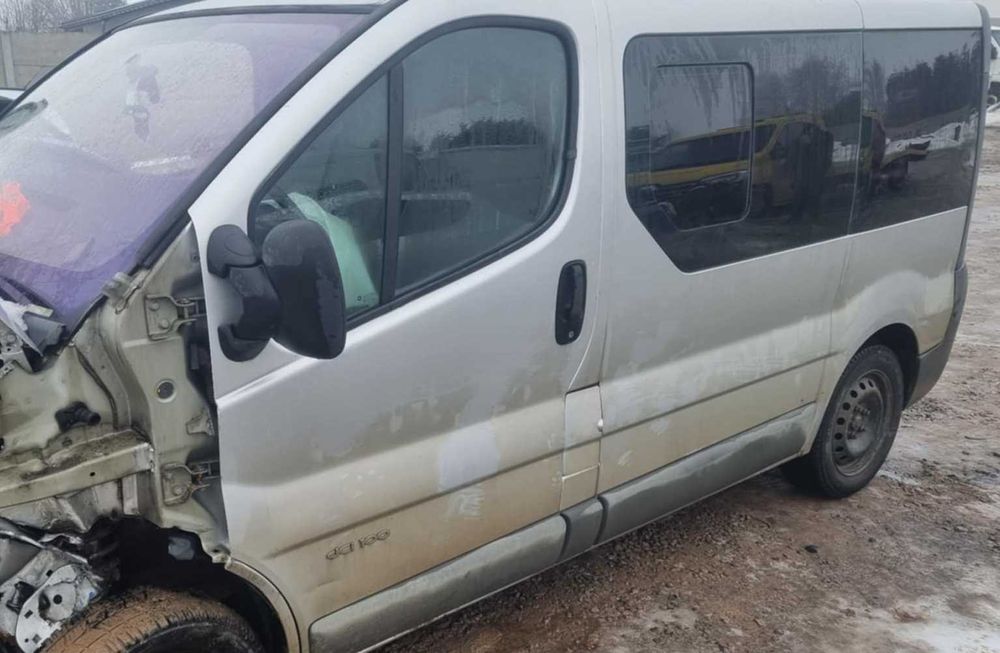 DAWCA Nissan Primastar 1.9 dci skrzynia 6, 9-osobowy Trafic Vivaro