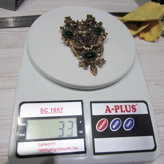 Вінтажна брош Heidi Daus охота бронза позолото камені