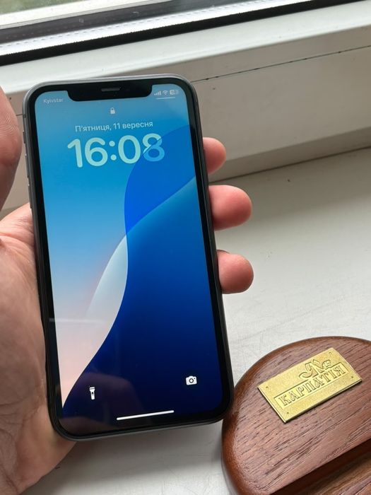 продам Iphone 11 стан ідеал